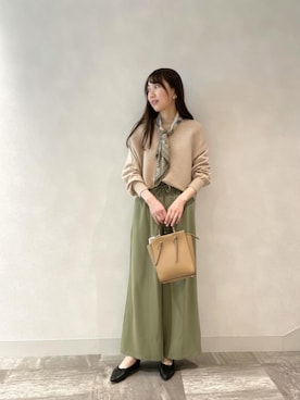 「リブニット」｜「アイテム（財布/小物）」を使った、ルクールブラン横浜ジョイナス店スタッフさん（レディース・161cm）の冬コーディネート