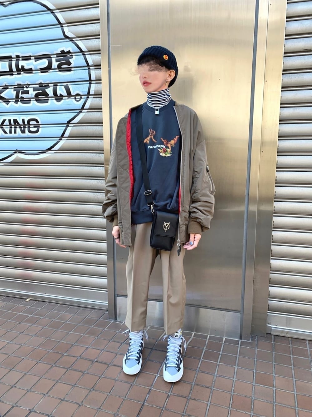 「オトナカジュアル、韓国ファッション、gvgv、MA-1、オーバーサイズ、OY、sacai、Paragraph、スウェット、ニット帽」｜「Paragraphの【Paragraph/パラグラフ】エンジェルロゴビッグクルースウェット（スウェット、グレー系）」を使った、TTY®︎さん（メンズ・174cm）の冬コーディネートの1枚目の写真