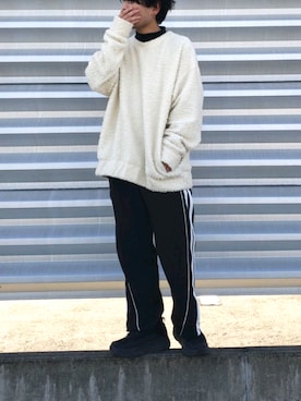 「my beautiful landlet（マイビューティフルランドレット）のアイテム（スウェット）」を使った、不二家さん（メンズ・169cm）の冬コーディネート