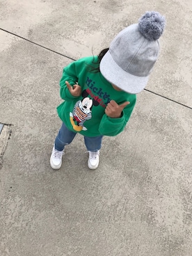 「ノーティードッグ」｜「アイテム（スウェット）」を使った、ゆりごんさん（キッズ・110cm）の春コーディネート