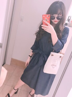 「お買い物」｜「アイテム（アナログ腕時計）」を使った、髙村梨々花さん（レディース・158cm）の春コーディネート