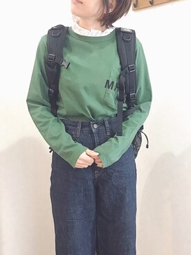 「UNIQLO（ユニクロ）のハイライズワイドストレートジーンズ（デニムパンツ）」を使った、あゆさん（レディース・157cm）の春コーディネート