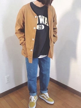 「黄色」｜「アイテム（ノーカラージャケット）」を使った、あゆさん（レディース・157cm）の冬コーディネート