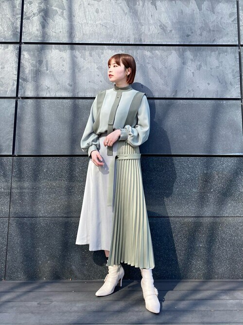 🦋mizuho🦋（UNITED TOKYO 大阪）｜UNITED TOKYOのスカートを使った 