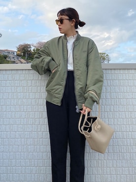 「ラコステ」｜「アイテム（ブルゾン）」を使った、chiharu__hondaさん（レディース・163cm）の春コーディネート