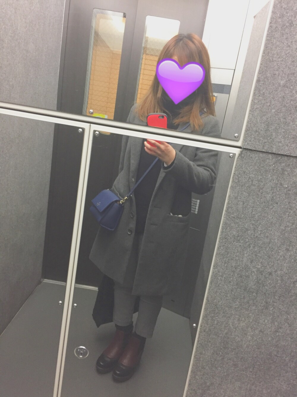 「earth music&ecologyのチェスターコート（チェスターコート、グレー系）」を使った、HAZUK!さん（レディース・154cm）の冬コーディネートの1枚目の写真