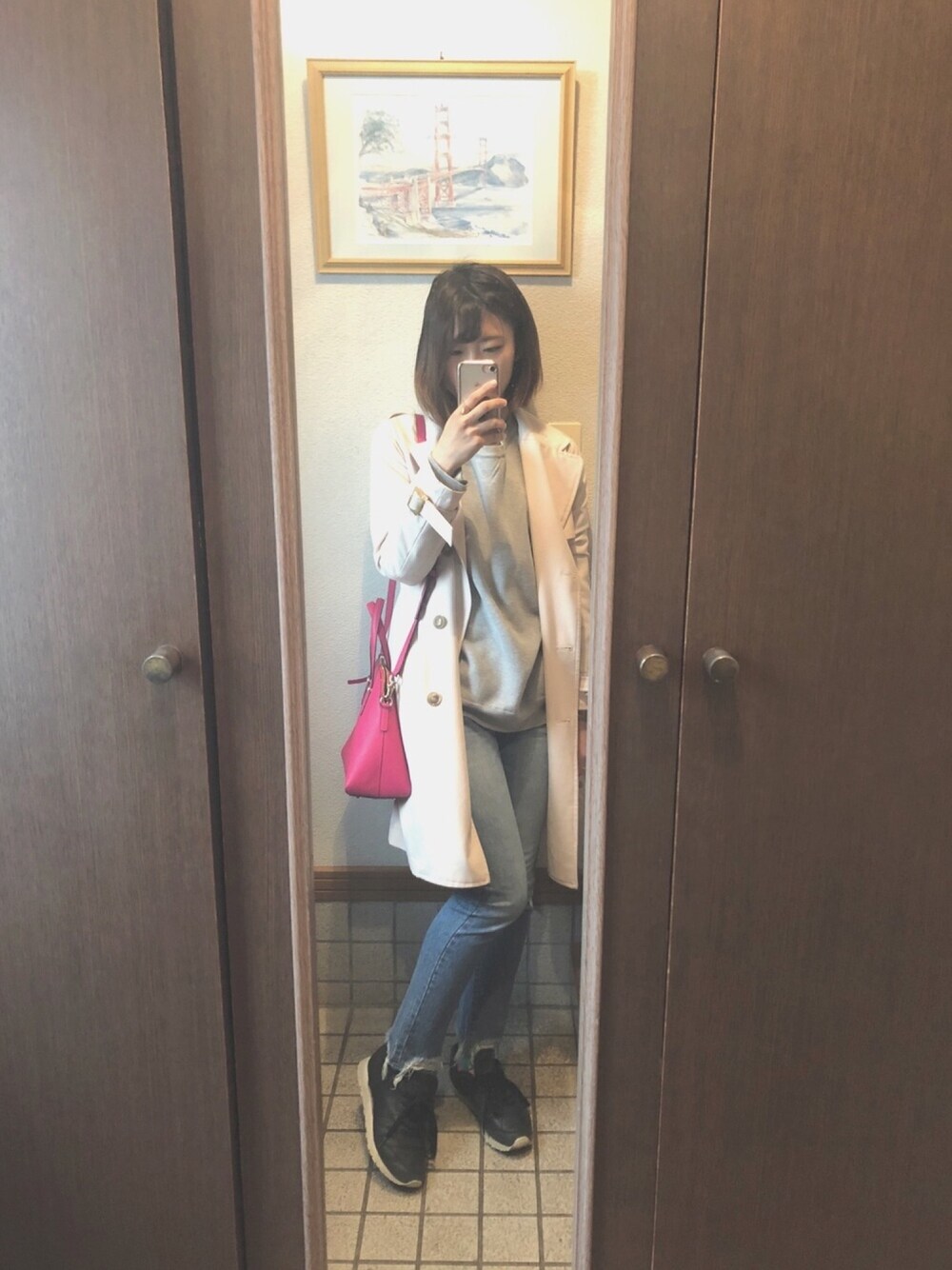 「ootd、outfit、casual、Kate Spade、sneakers、reebok、trench coat、Polo Ralph Lauren、SWEAT」｜「MAJESTIC LEGONのゆるトレンチコート（トレンチコート、ホワイト系）」を使った、myu.さん（レディース・158cm）の春コーディネートの1枚目の写真