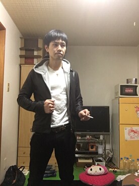 黒田 クロミさんのコーディネート