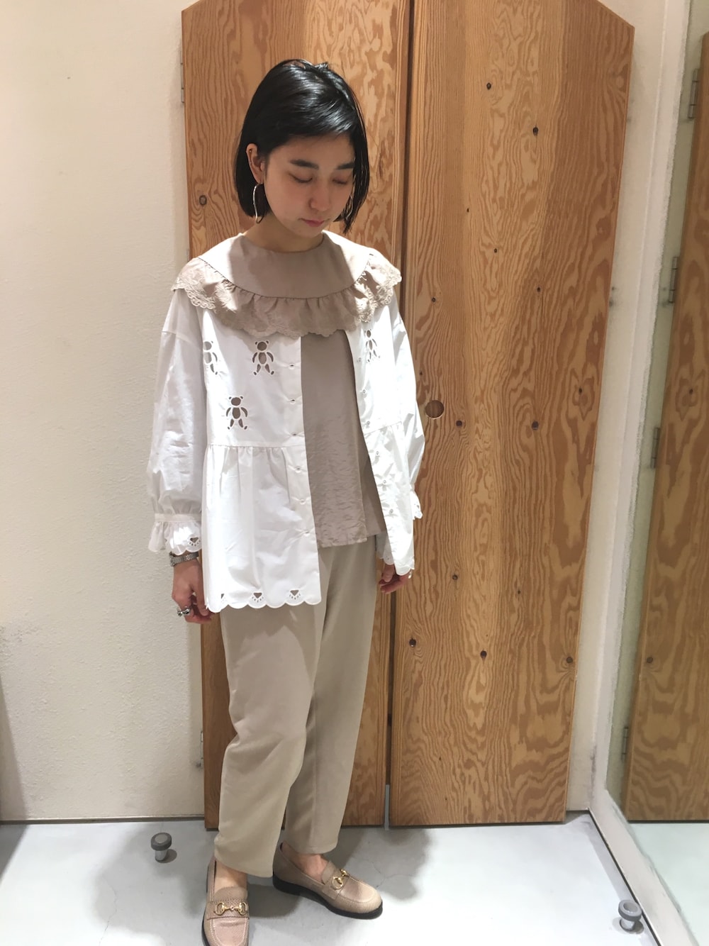 didizizi bearカットワークブラウス didizizi（ディディジジ）の「BEARカットワーク ブラウス（シャツ