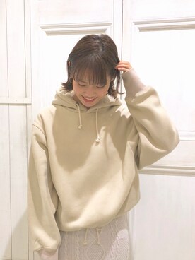 「mystic（ミスティック）のケーブルロングスカート（スカート）」を使った、kusuda yoshikoさん（レディース・163cm）の秋コーディネート