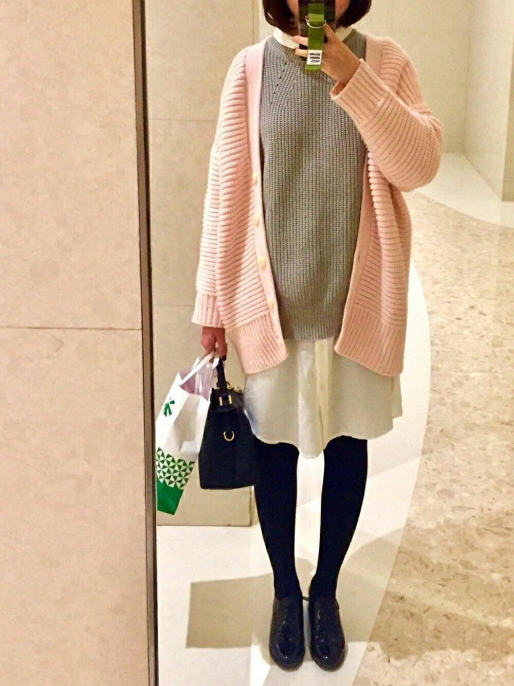 Kirima♡さんの「PURL STITCH CARDIGAN（MOUSSY）」を使ったコーディネート