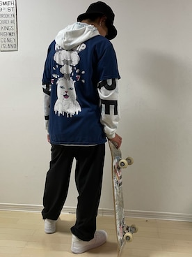 「RIPNDIP（リップンディップ）のアイテム（トップス）」を使った、yutask8さん（メンズ・167cm）の春コーディネート