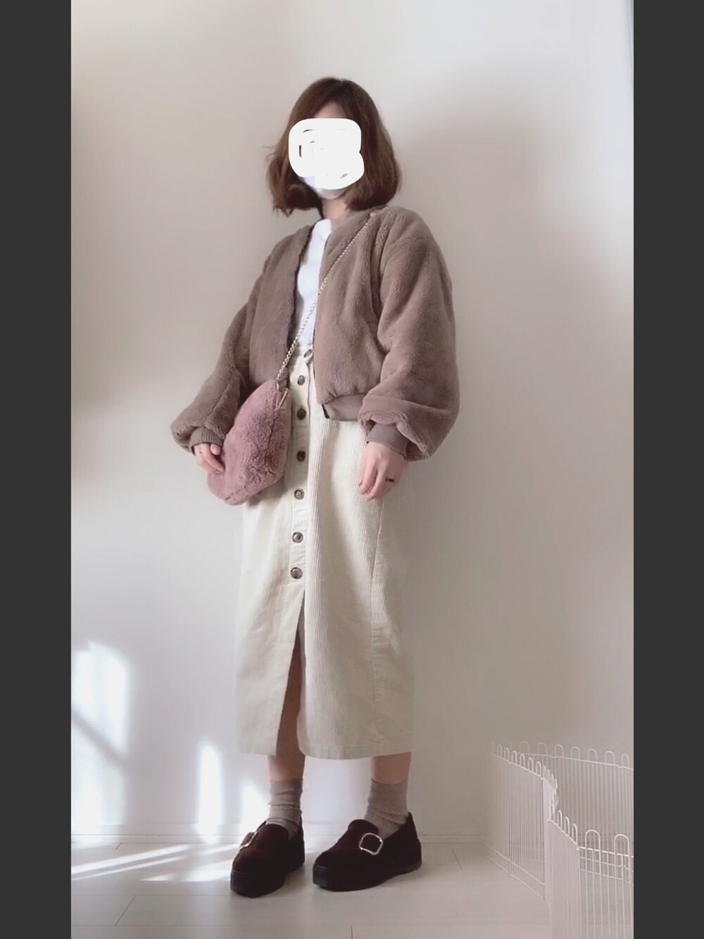 かきこさんの「８コールナローロングスカート（RETRO GIRL）」を使ったコーディネート