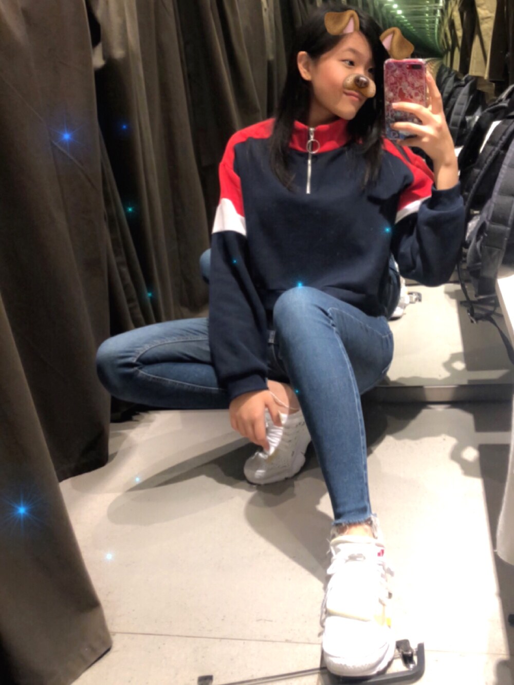 「hkcentral、ootd、ZARA、H&M、TOPSHOP、off white、NIKE」｜「H&Mのアイテム（トップス、その他）」を使った、Lok Ching🧡さん（レディース・168cm）の冬コーディネートの1枚目の写真