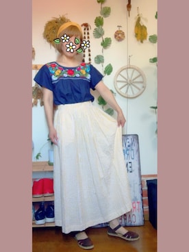 Tシャツ カットソーを使った メキシコ刺繍 のレディース人気ファッションコーディネート Wear