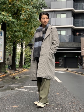 「SCHOTT」｜「アイテム（チェスターコート）」を使った、Satsuma Gotoさん（メンズ・169cm）の秋コーディネート