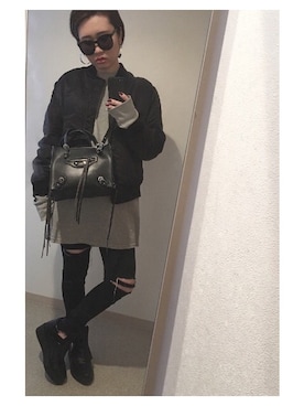 「CHEAP MONDAY（チープマンデイ）のアイテム（アクセサリー）」を使った、HONOKAさん（レディース・162cm）の冬コーディネート