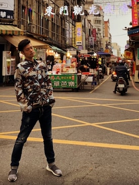 「DSQUARED2（ディースクエアード）のアイテム（ナイロンジャケット）」を使った、Satoru Nakamuraさん（メンズ・180cm）の冬コーディネート