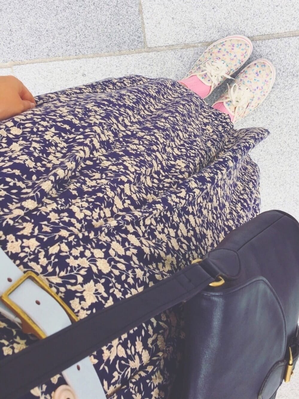 「東京、古着、ダイスケ、花柄ワンピース、夏」｜「古着のアイテム（ワンピース、ブルー系）」を使った、りんりんさん（レディース・163cm）の夏コーディネートの1枚目の写真