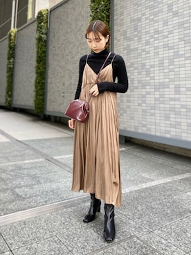 「URBAN RESEARCH（アーバンリサーチ）のヴィンテージサテンBACKリボンキャミソールワンピース（ワンピース）」を使った、shokoさん（レディース・157cm）の冬コーディネート