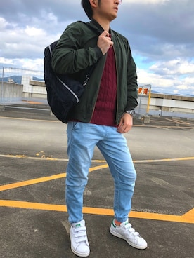 「Abercrombie&Fitch（アバークロンビーアンドフィッチ）のアイテム（ニット/セーター）」を使った、たさん（メンズ・160cm）の春コーディネート