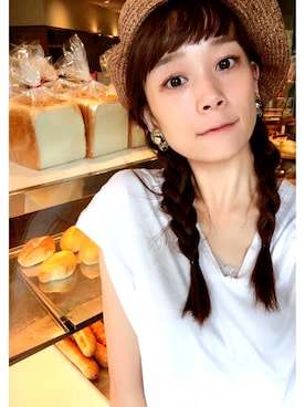 山野ゆりさんのコーディネート