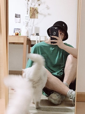 「PULL&BEAR（プルアンドベア）のアイテム（トップス）」を使った、jiangさん（メンズ・168cm）の秋コーディネート