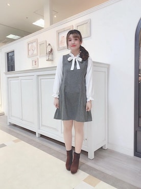 「トレンドコーデ」｜「アイテム（その他アウター）」を使った、マジェスティックレゴン河原町OPA店スタッフさん（レディース・159cm）の冬コーディネート