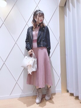 「ヘアアレンジ」｜「アイテム（ライダースジャケット）」を使った、マジェスティックレゴン河原町OPA店スタッフさん（レディース・159cm）の秋コーディネート