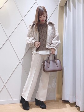 「ヘアアレンジ」｜「アイテム（その他アウター）」を使った、マジェスティックレゴン河原町OPA店スタッフさん（レディース・159cm）の冬コーディネート