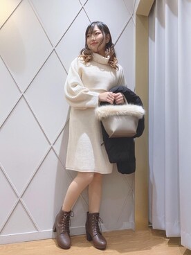 「ヘアアレンジ」｜「アイテム（その他アウター）」を使った、マジェスティックレゴン河原町OPA店スタッフさん（レディース・159cm）の冬コーディネート
