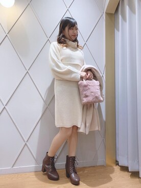 「ヘアアレンジ」｜「アイテム（その他アウター）」を使った、マジェスティックレゴン河原町OPA店スタッフさん（レディース・159cm）の冬コーディネート