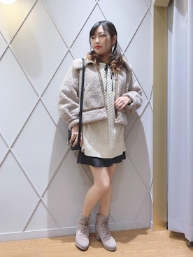 「ヘアアレンジ」｜「アイテム（その他アウター）」を使った、マジェスティックレゴン河原町OPA店スタッフさん（レディース・159cm）の冬コーディネート