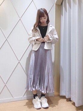 「プリーツ」｜「アイテム（トレンチコート）」を使った、マジェスティックレゴン河原町OPA店スタッフさん（レディース・159cm）の冬コーディネート