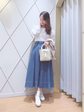マジェスティックレゴン河原町OPA店スタッフさん（レディース・155cm）の春コーディネート