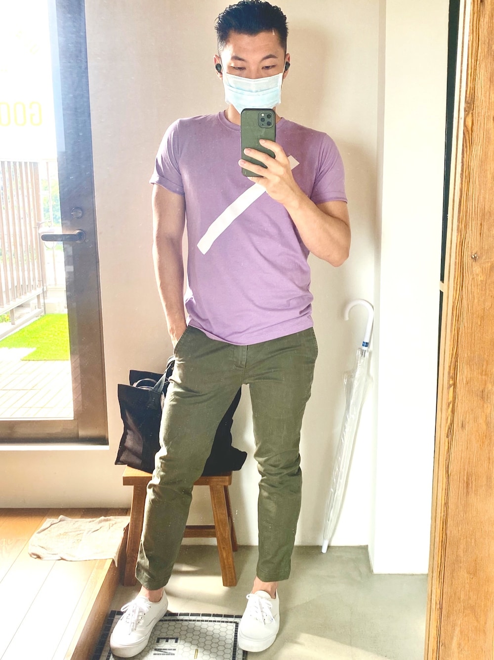 「SATURDAYS NYC、VANS AUTHENTIC、journal standard、夏コーデ」｜「Saturdays NYCのSlash S/S Tee（Tシャツ/カットソー、パープル系）」を使った、ハチさん（メンズ・162cm）の夏コーディネートの1枚目の写真