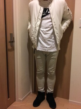 「Alpha Industries（アルファインダストリーズ）のアイテム（ブルゾン）」を使った、江見 健志さん（メンズ・180cm）の冬コーディネート