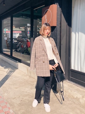「LOVFEE（ラッフィ）のアイテム（ジャケット/アウター）」を使った、Elaineさん（レディース・163cm）の冬コーディネート