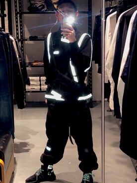 「ROARINGWILDのアイテム（トップス）」を使った、一只菜さん（メンズ・163cm）の秋コーディネート