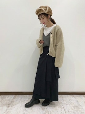 「ベージュ×ブラック」｜「アイテム（ブルゾン）」を使った、せいらまんさん（レディース・162cm）の秋コーディネート