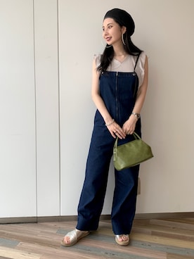 「JEANASIS（ジーナシス）のアイテム（オールインワン・サロペット）」を使った、せいらまんさん（レディース・165cm）の夏コーディネート