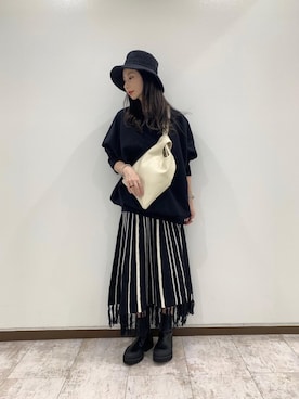 「ジーナシス」｜せいらまんさん（レディース・165cm）の秋コーディネート