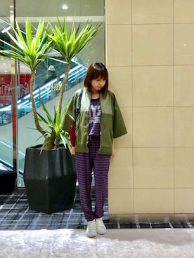 「半袖シャツ」｜「アイテム（つなぎ/オールインワン）」を使った、hiRaさん（レディース・157cm）の夏コーディネート