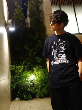 「fragment design（フラグメントデザイン）のアイテム（トップス）」を使った、WEAROさん（メンズ・179cm）の夏コーディネート