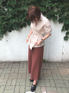 「nownのアイテム（シャツ/ブラウス、ベージュ系）」を使った、ricoさん（レディース・165cm）の夏コーディネート