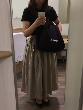 「ベージュ×ブラック」｜「アイテム（ハンチング/ベレー帽）」を使った、memeさん（レディース・158cm）の秋コーディネート