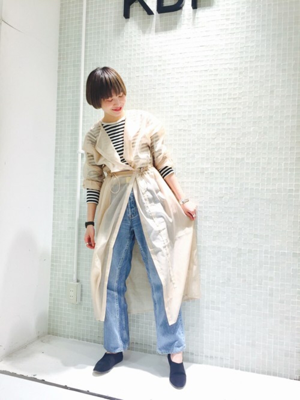 「デニム、ワンピース、カジュアル、ボーダー、KBF、フラットシューズ、春コーデ、シースルー」｜「KBFのKBF シースルーワンピース（ワンピース、ピンク系）」を使った、momoさん（レディース・162cm）の春コーディネートの1枚目の写真