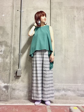 「アシンメトリー」｜「アイテム（スリッポン）」を使った、momoさん（レディース・162cm）の春コーディネート