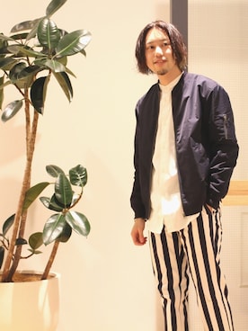 「koe（コエ）のアイテム（ブルゾン）」を使った、hiro.jpさん（メンズ・171cm）の春コーディネート