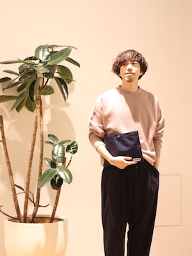「koe（コエ）のアイテム（スウェット）」を使った、hiro.jpさん（メンズ・171cm）の秋コーディネート